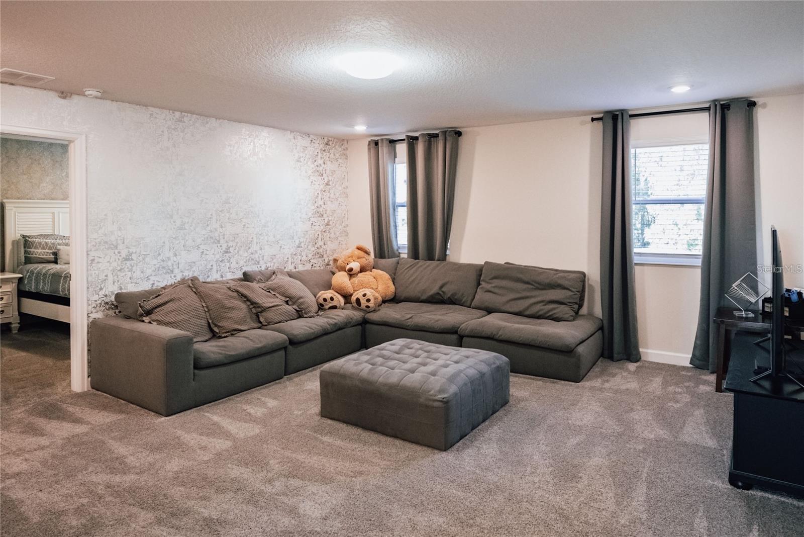 COVE AT STOREY LAKE II - Residential