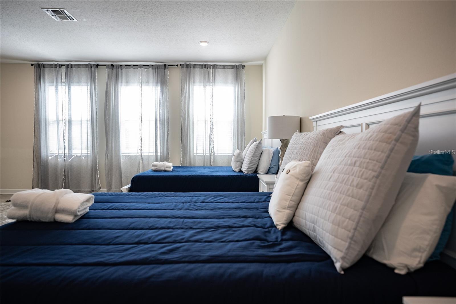 COVE AT STOREY LAKE II - Residential