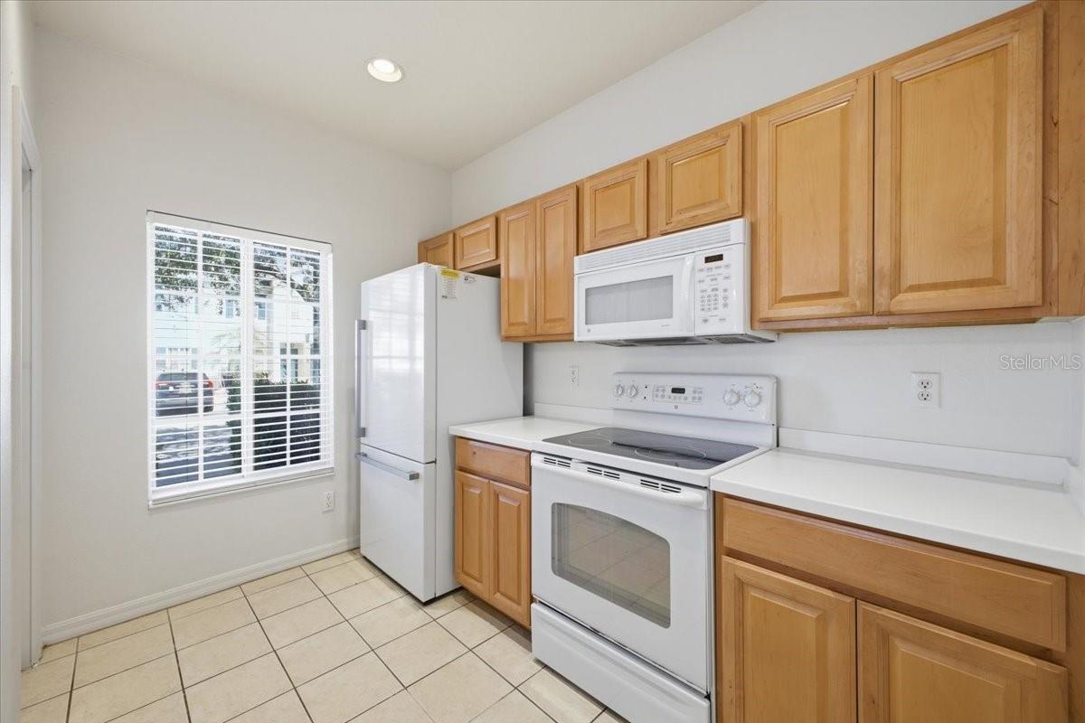 THE TWNHMS AT LIGHTHOUSE COVE IV - Residential