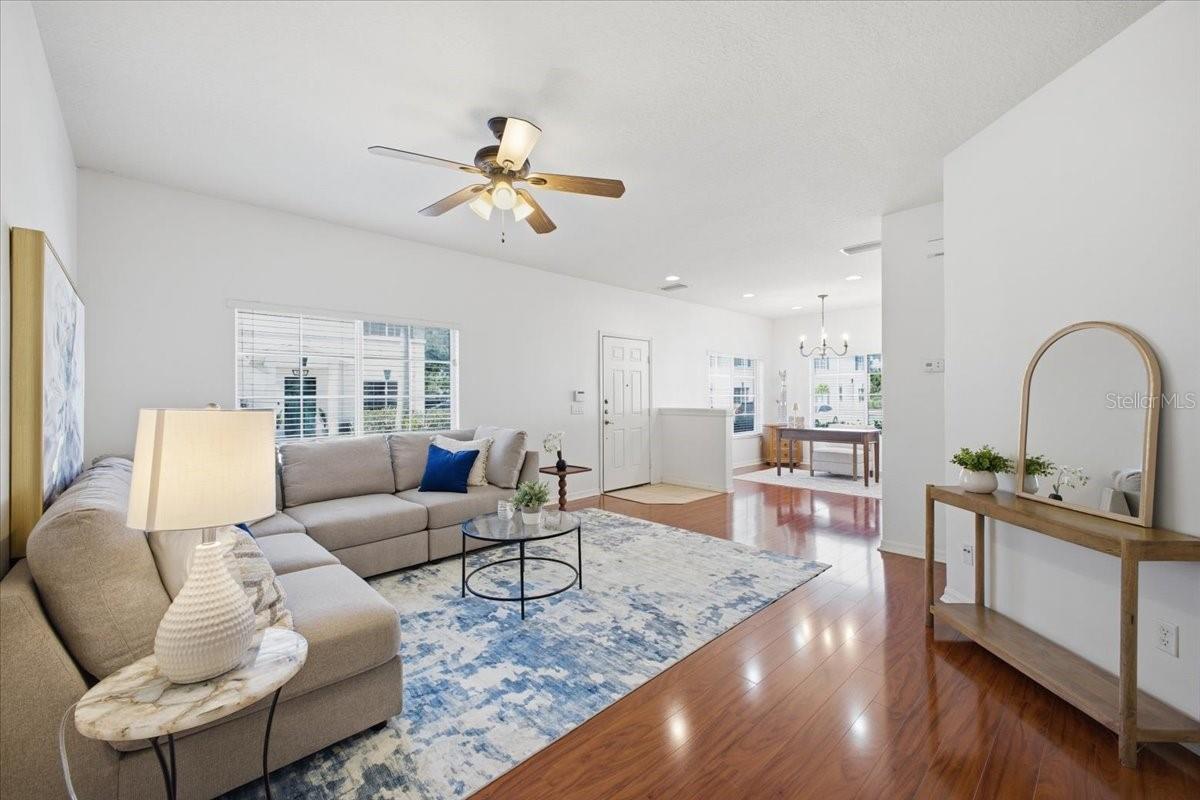 THE TWNHMS AT LIGHTHOUSE COVE IV - Residential