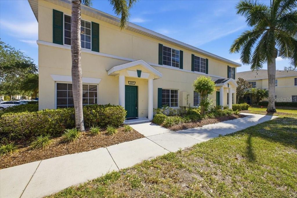 Photo of 233 Cape Harbour Loop #107, Bradenton, FL 34212 (MLS # TB8503812)