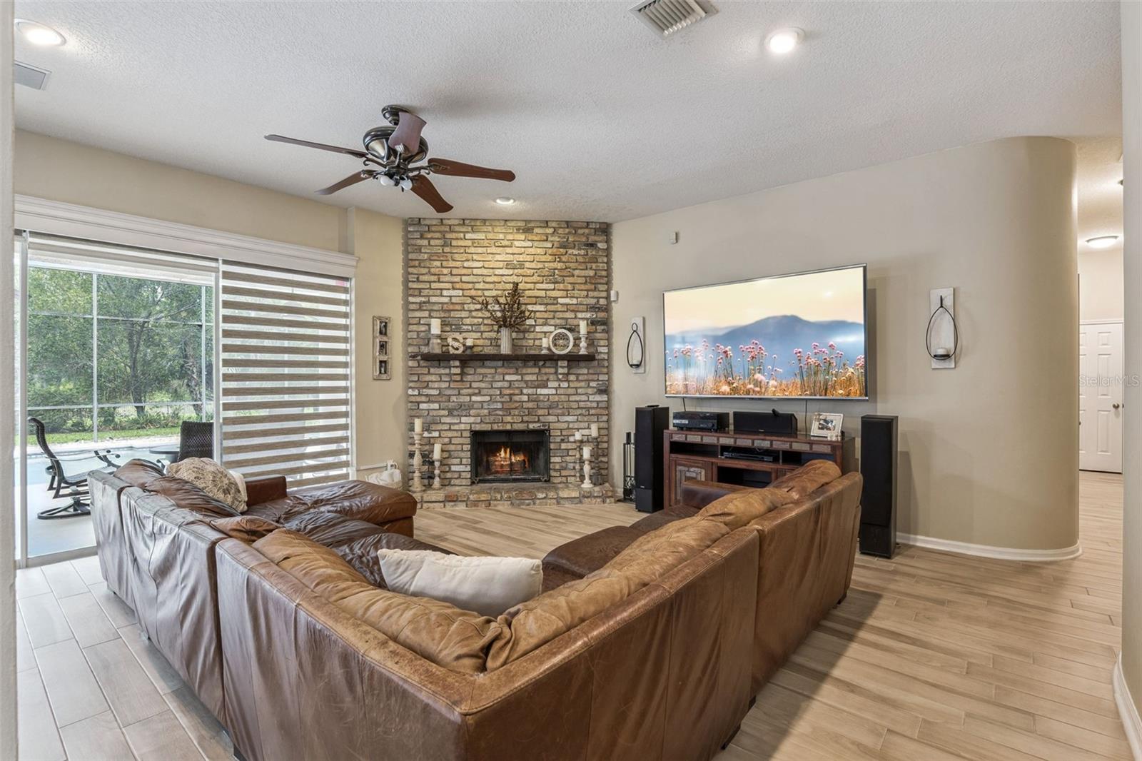 EAGLE CREEK - Residential