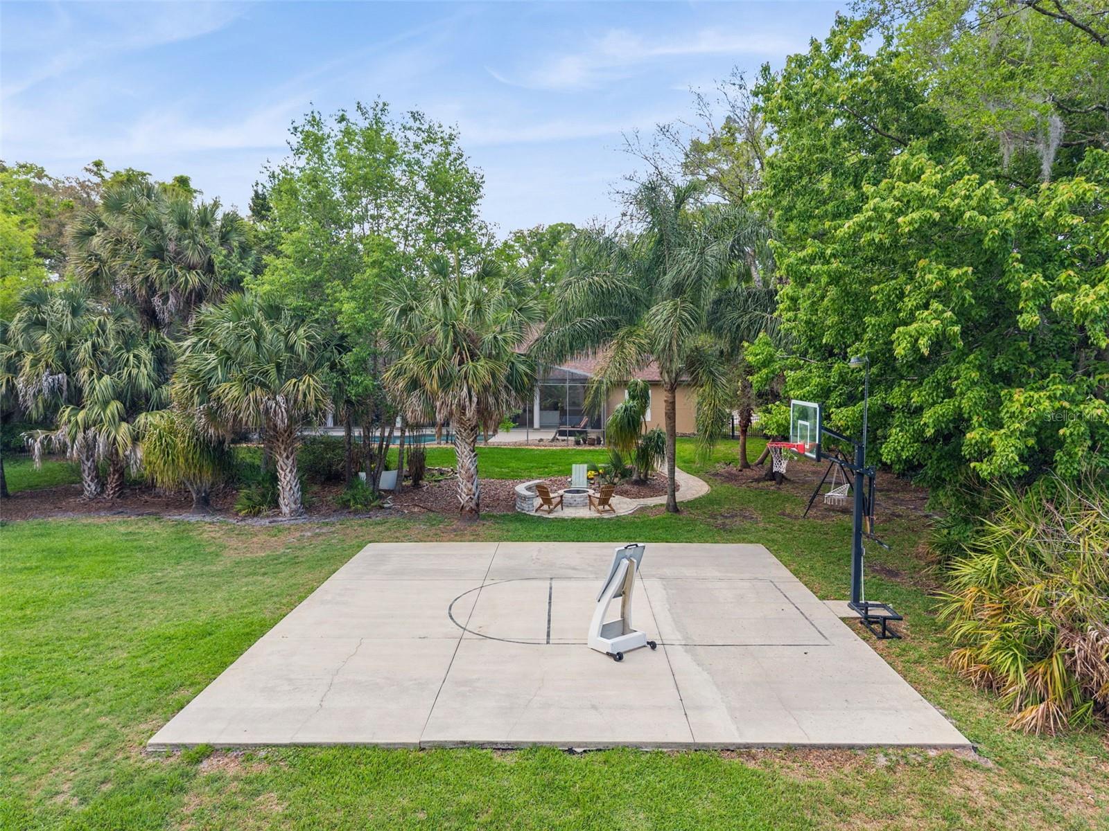 EAGLE CREEK - Residential