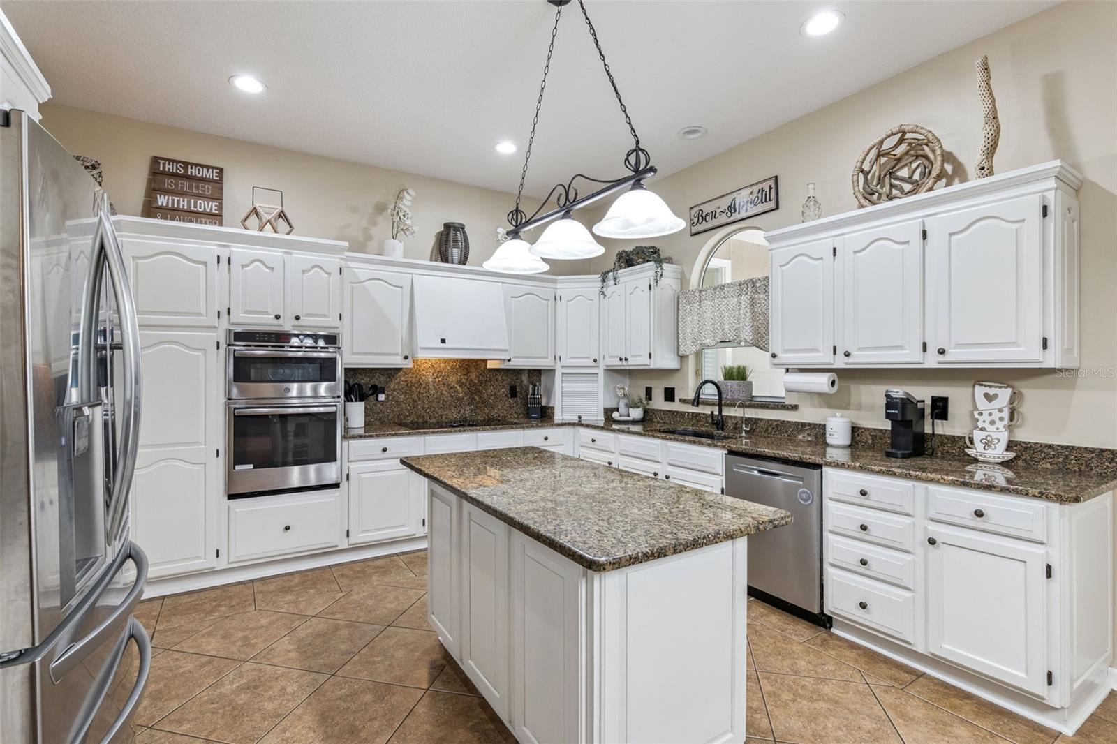 EAGLE CREEK - Residential