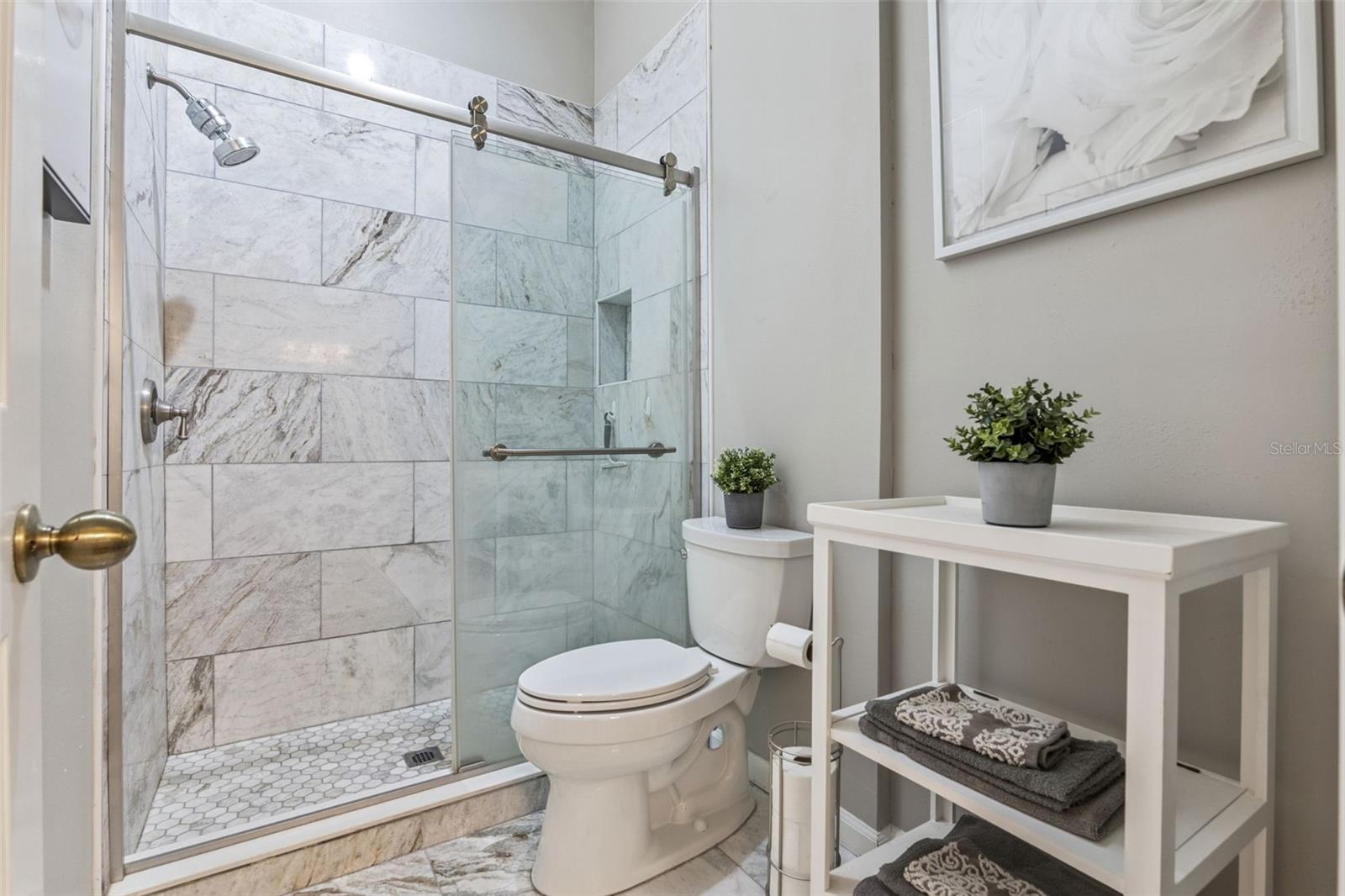 EAGLE CREEK - Residential