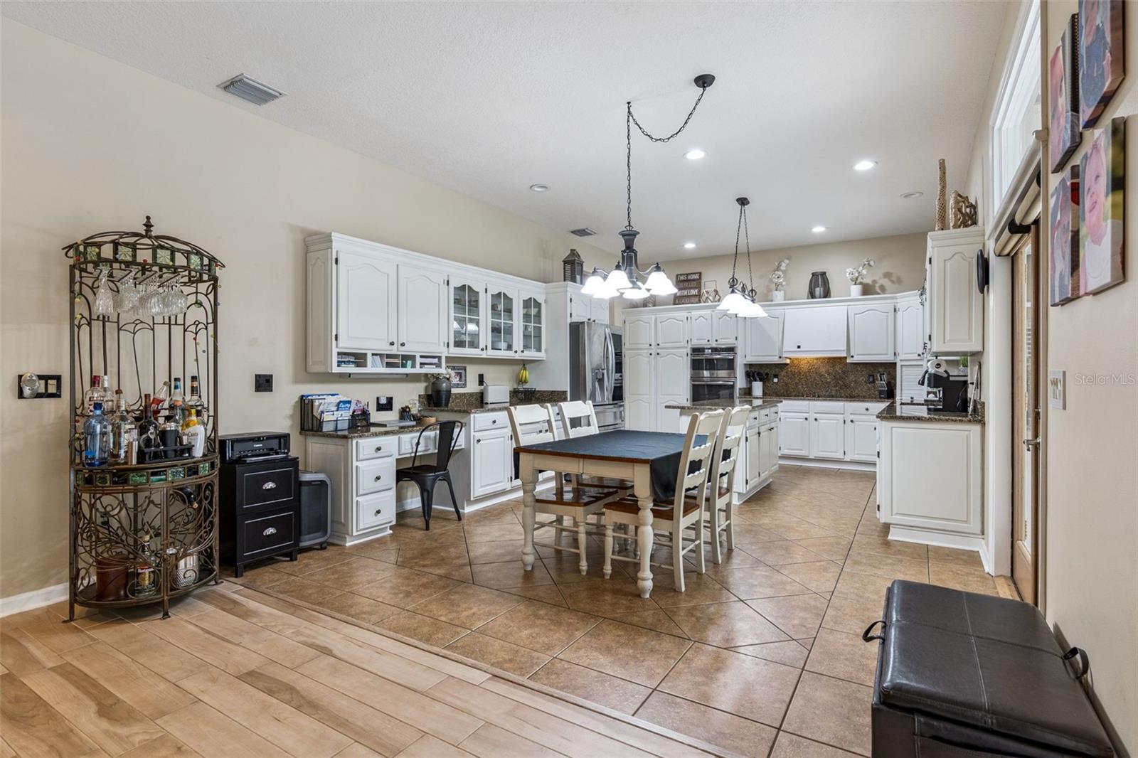 EAGLE CREEK - Residential