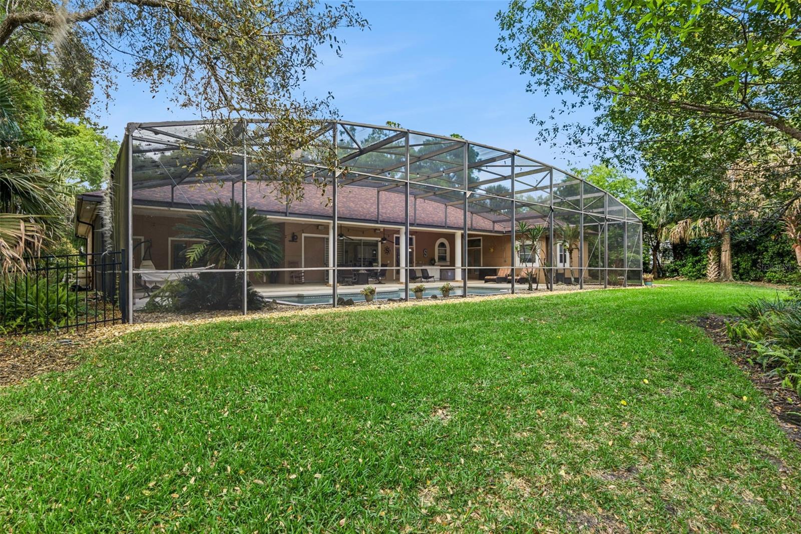 EAGLE CREEK - Residential