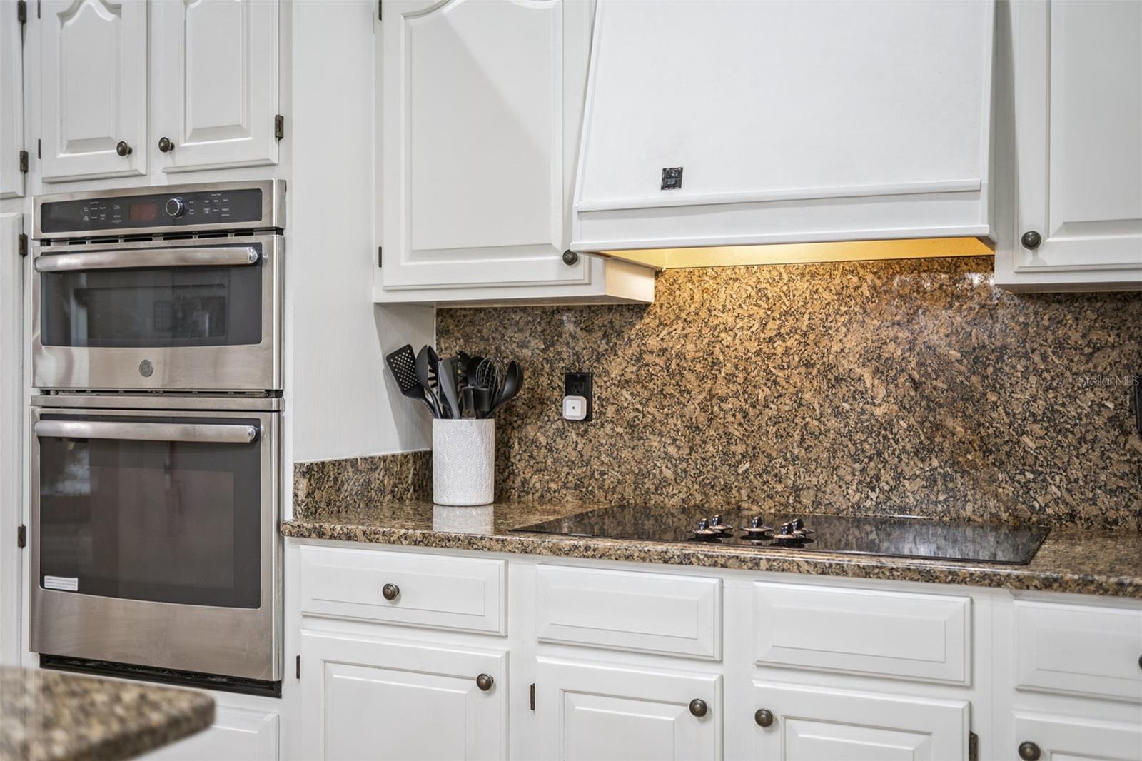 EAGLE CREEK - Residential