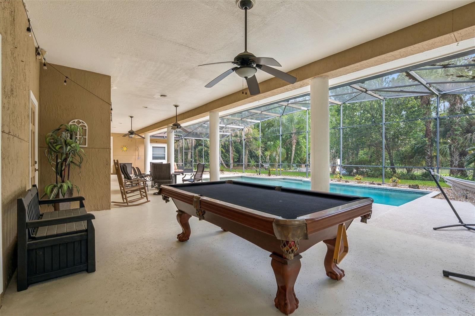 EAGLE CREEK - Residential