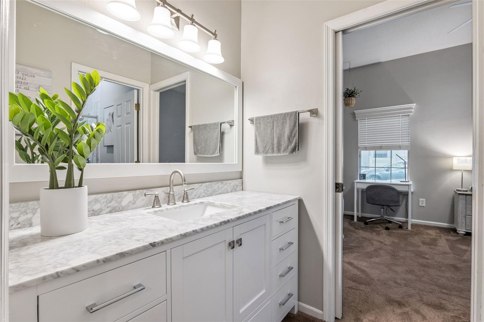 EAGLE CREEK - Residential