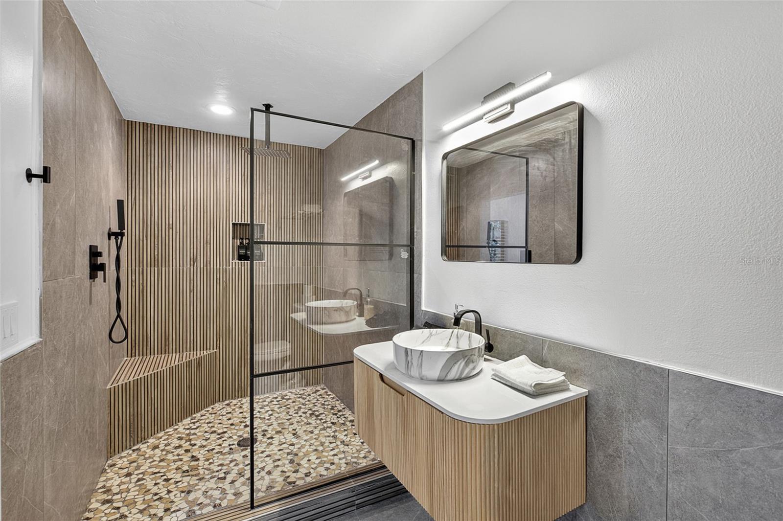 BAY ISLAND PARK - Residential