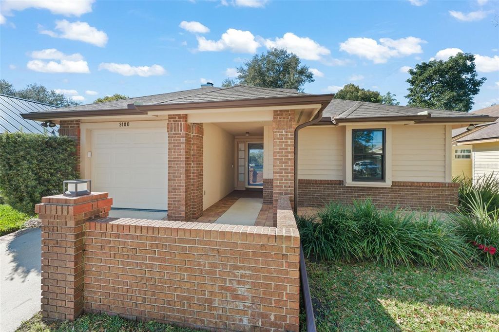 Photo of 3100 Bridgehampton Lane, Orlando, FL 32812 (MLS # O6376801)