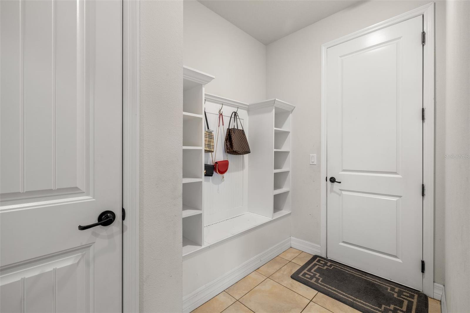 BIRCHWOOD PRESERVE SOUTH - Residential Lease