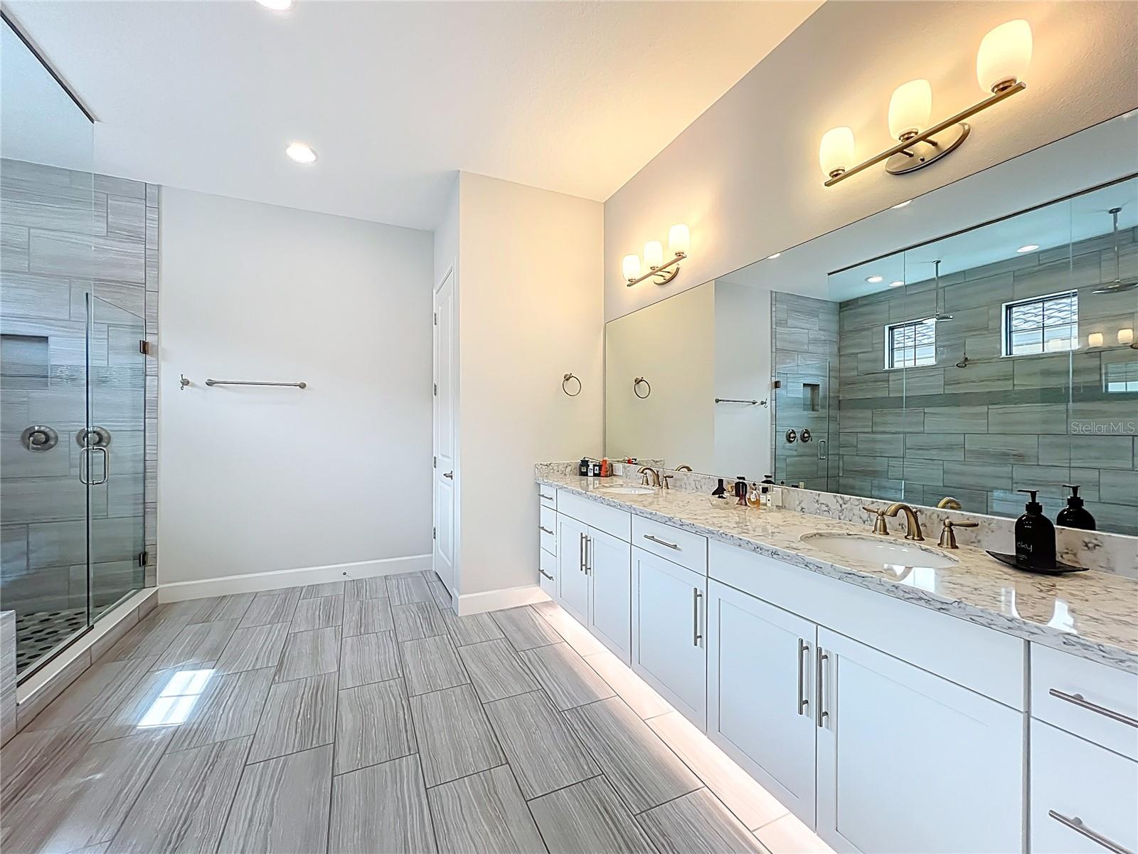 DELLAGIO - Residential