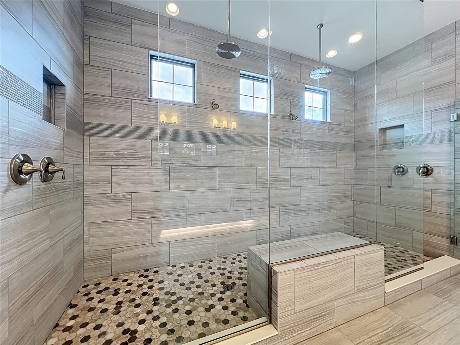 DELLAGIO - Residential