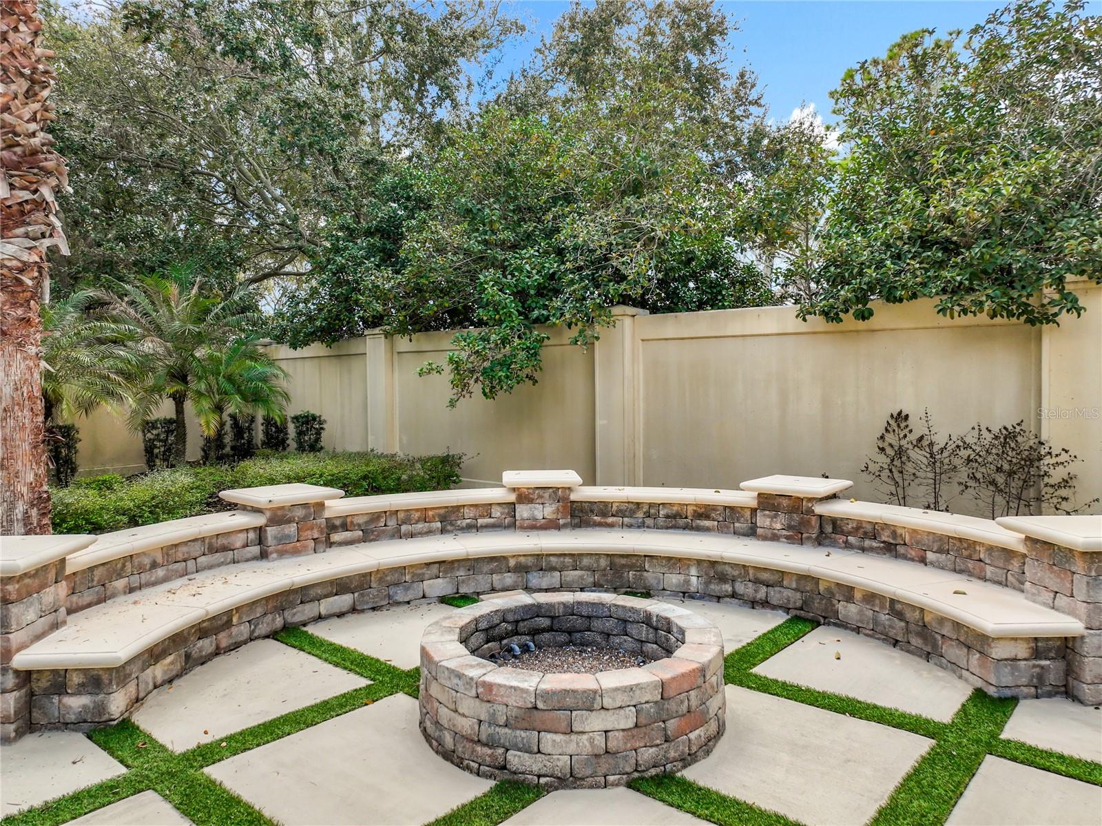 DELLAGIO - Residential