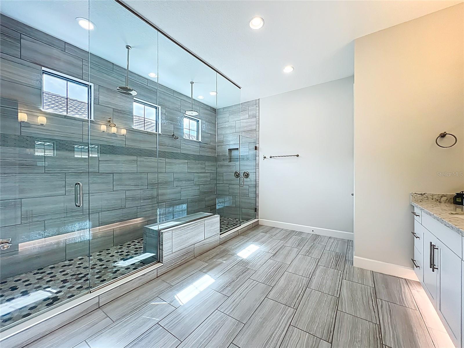 DELLAGIO - Residential