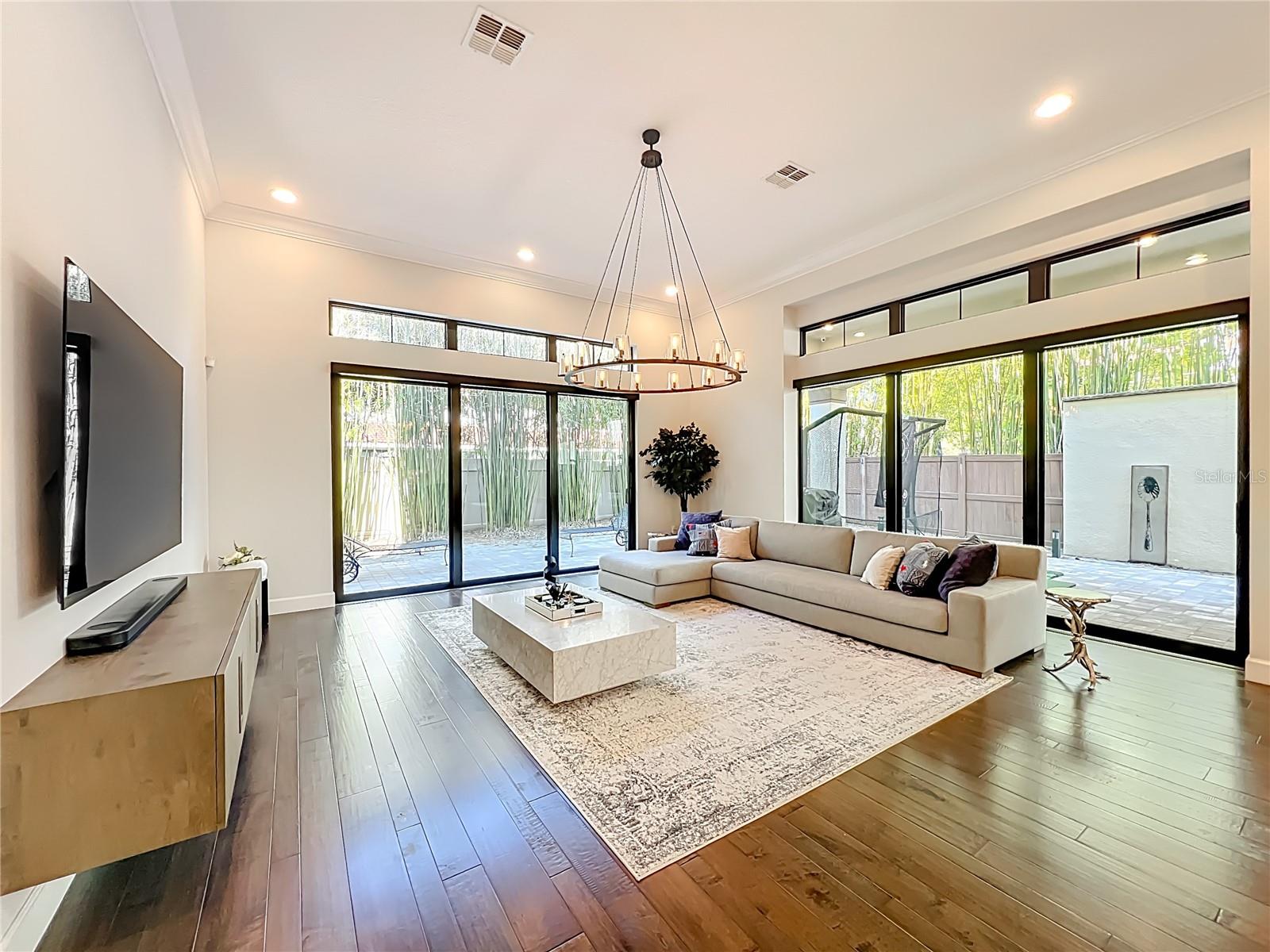 DELLAGIO - Residential