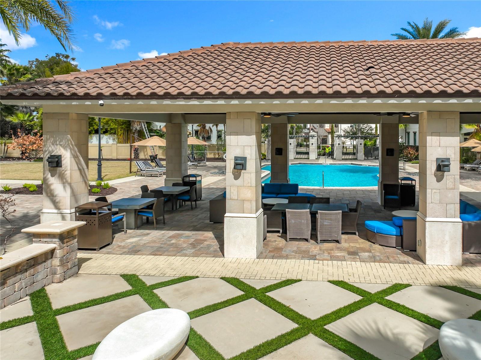 DELLAGIO - Residential