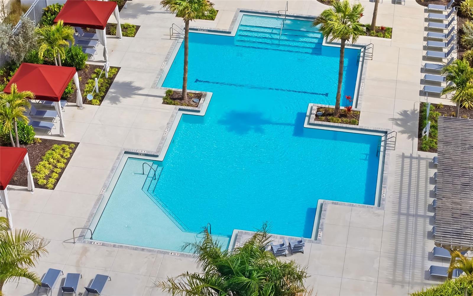 LAKESPUR AT WELLEN PARK3570 - Residential