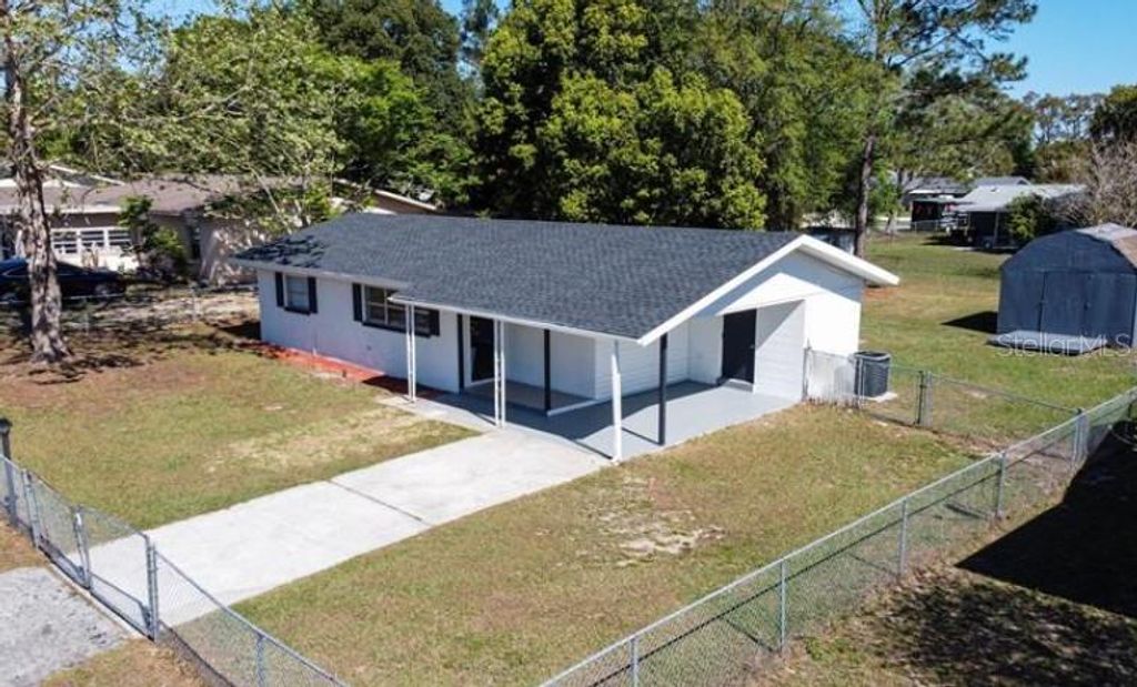 Photo of 466 Spring Drive, Ocala, FL 34472 (MLS # O6392604)