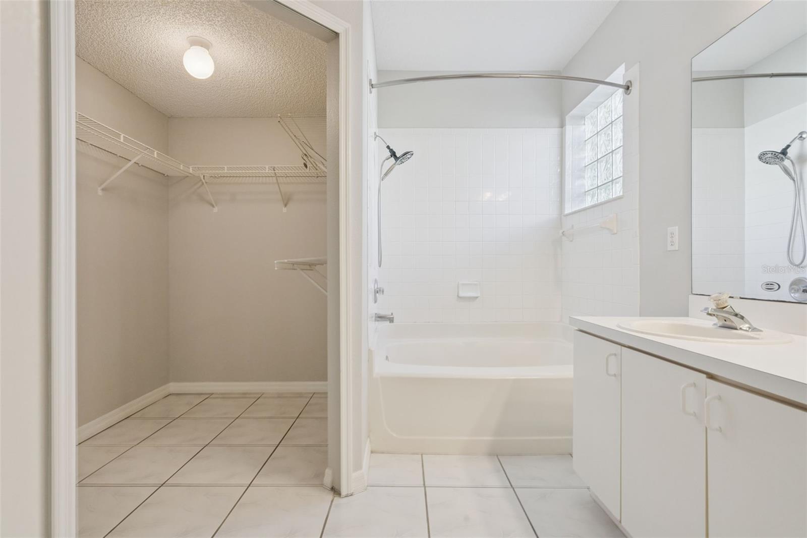 SANCTUARY - Residential