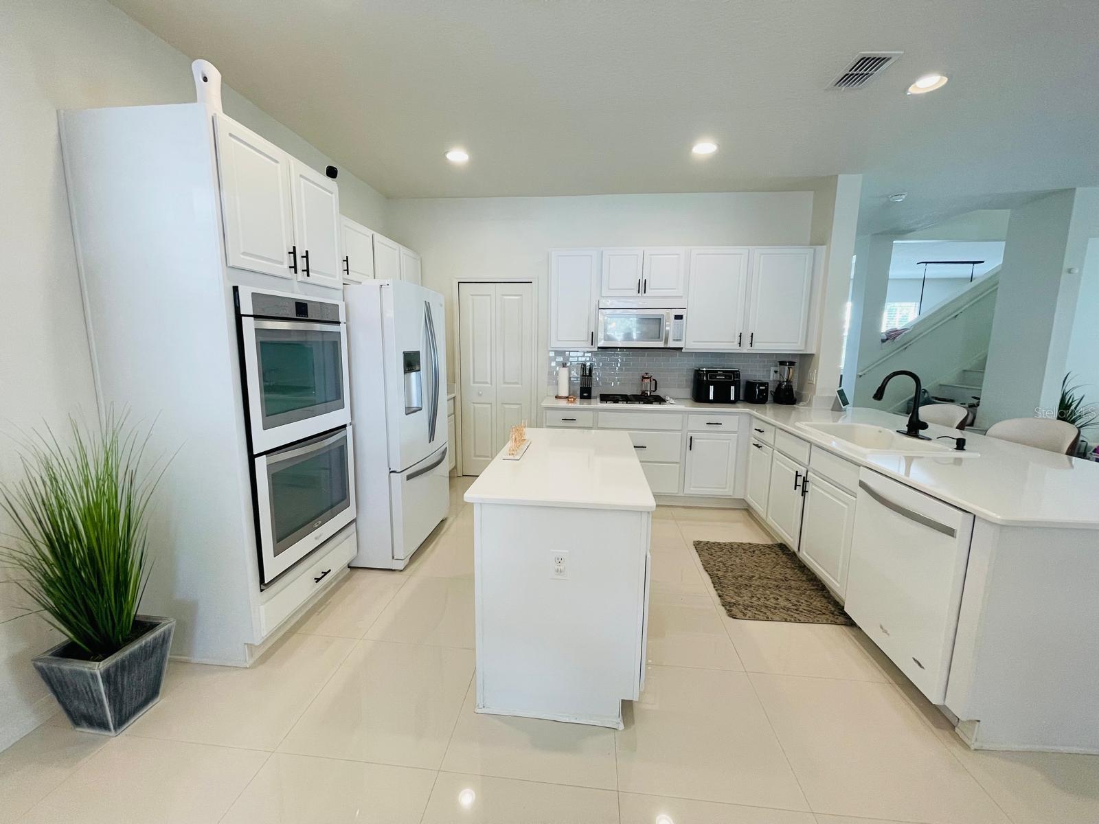 14753 SNOWY EGRET STREET