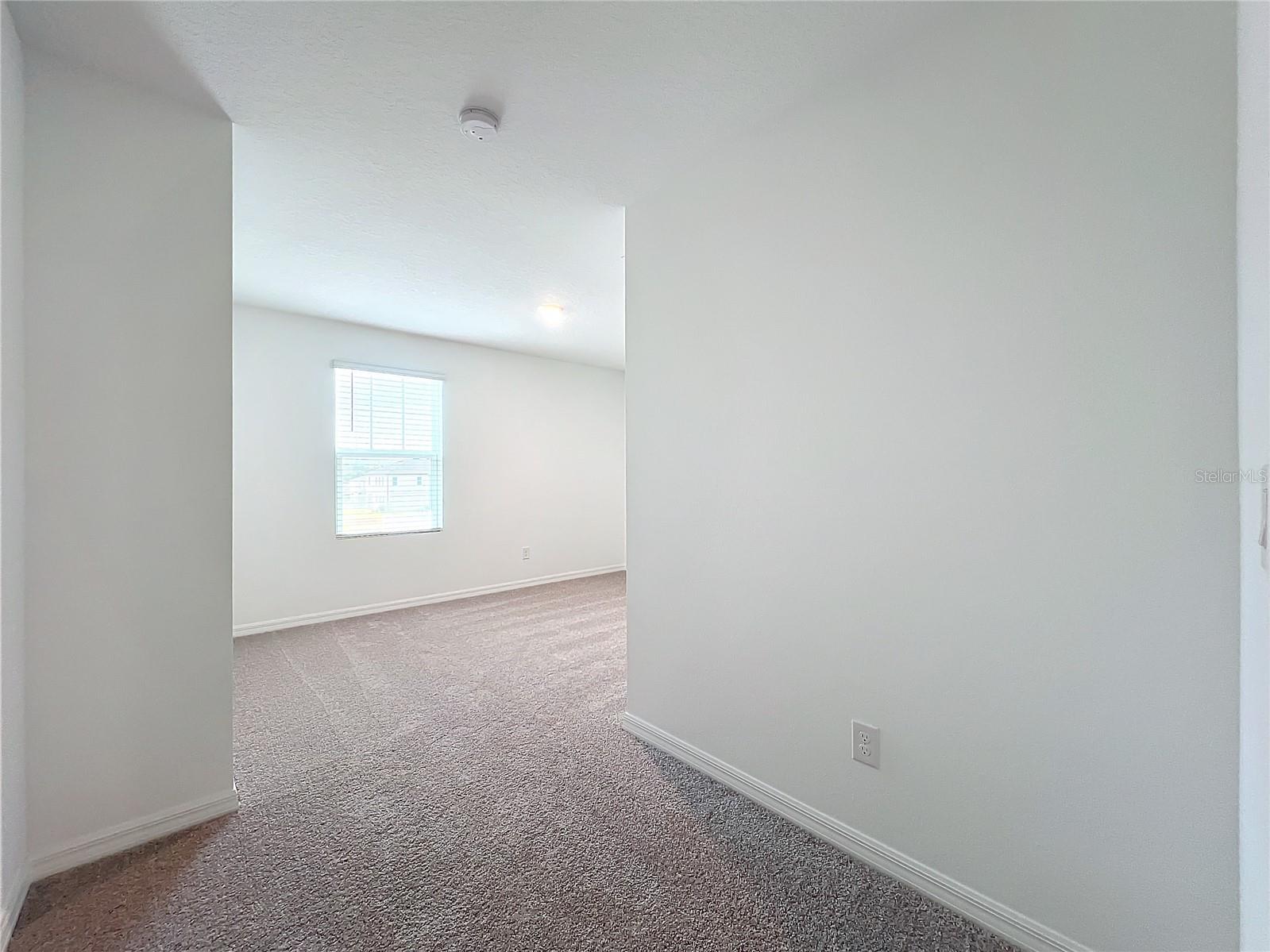 HAMPTON OAKS - Residential Lease