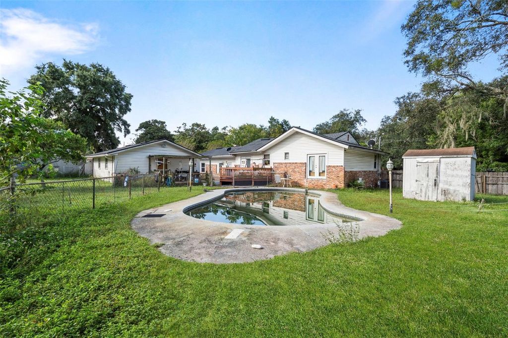 Photo of 11255 Guinn Road, Jacksonville, FL 32218 (MLS # C7515621)