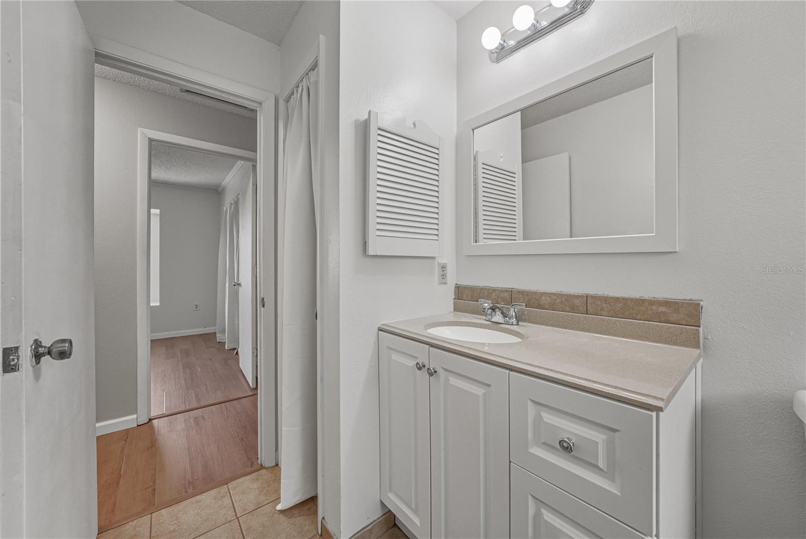 DRUID OAKS - Residential