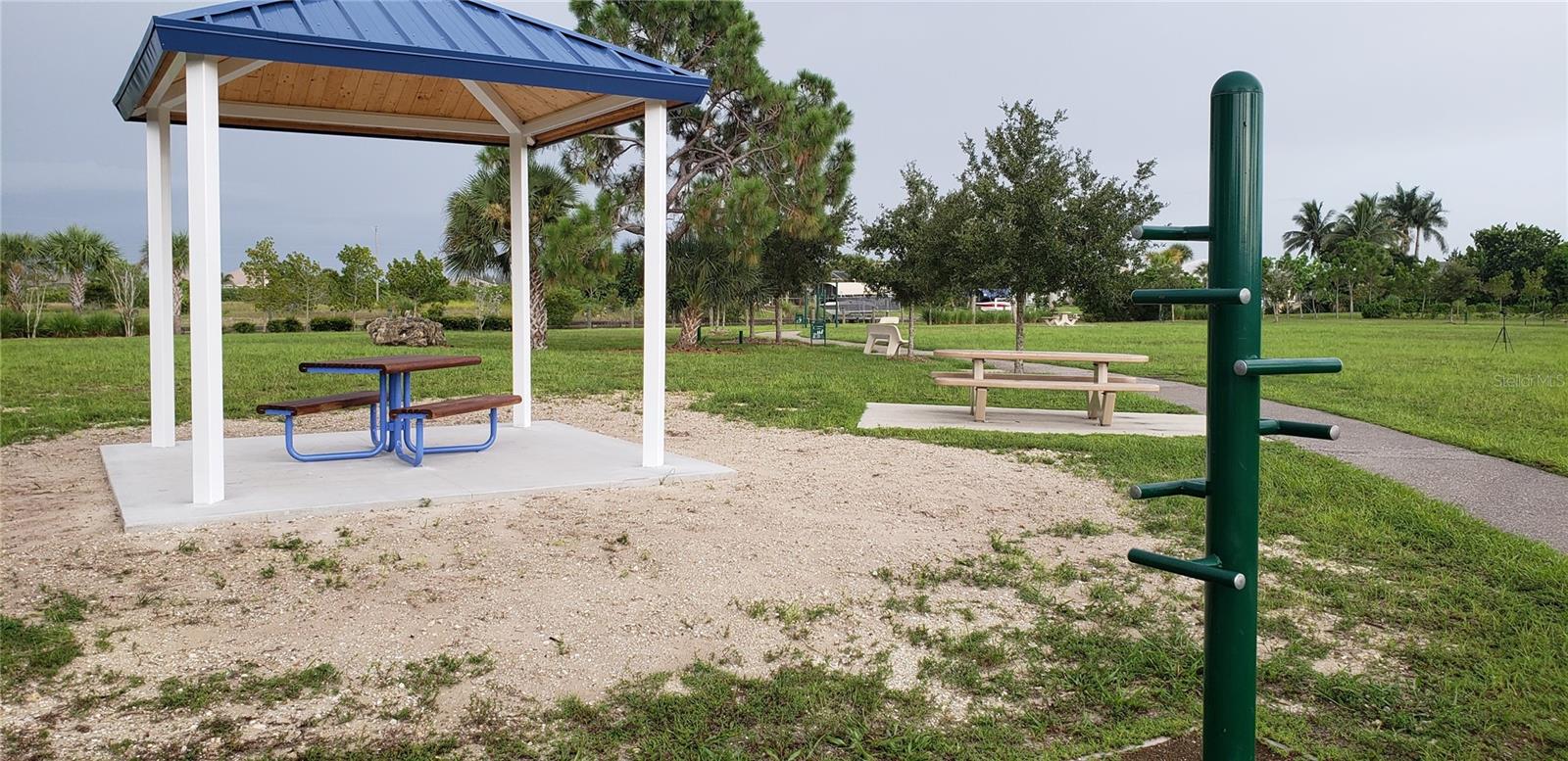 PORT CHARLOTTE SEC 081 - Land