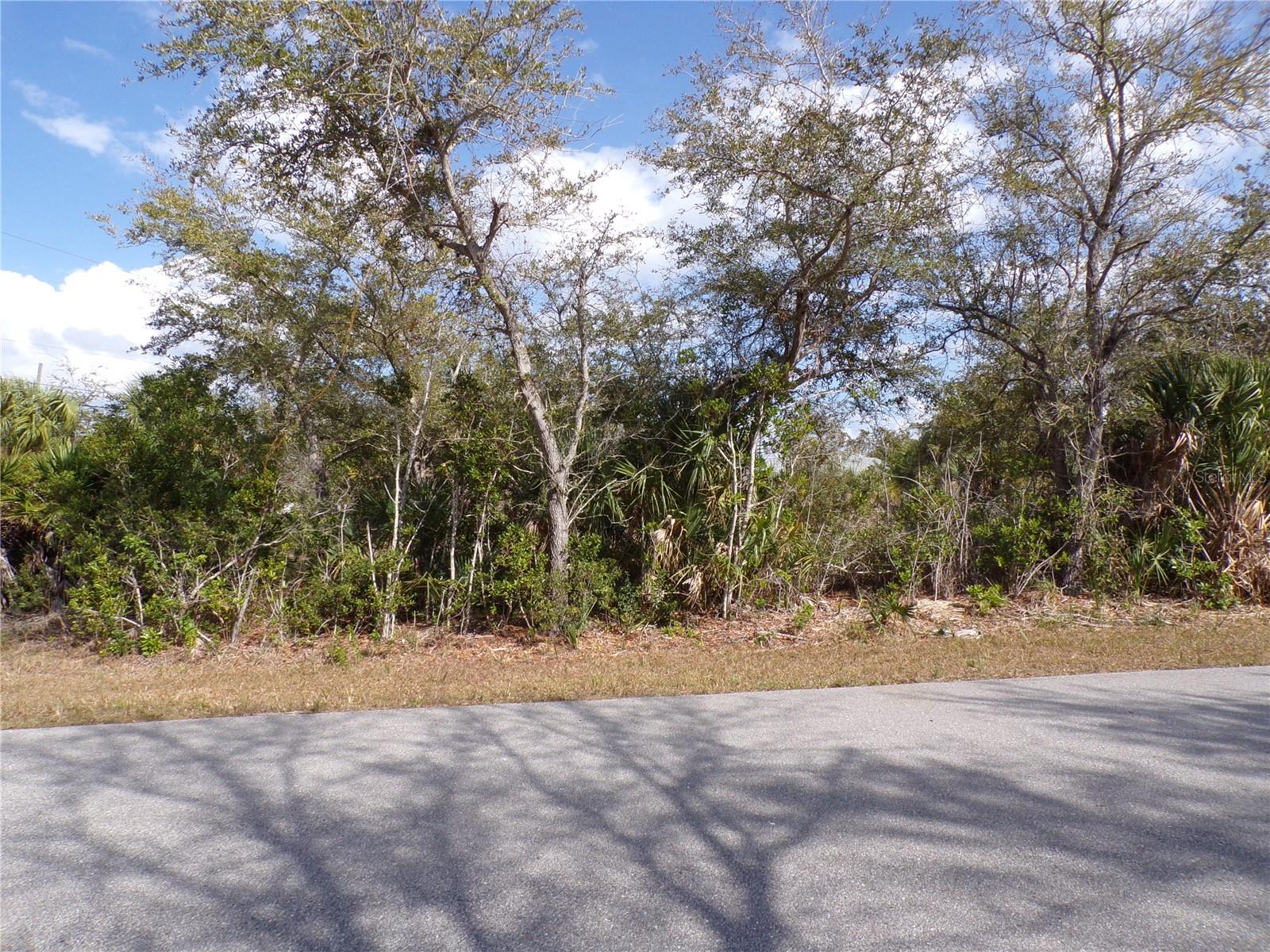 PORT CHARLOTTE SEC 081 - Land