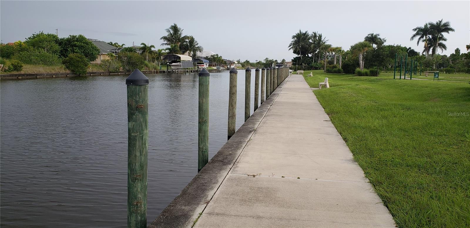 PORT CHARLOTTE SEC 081 - Land