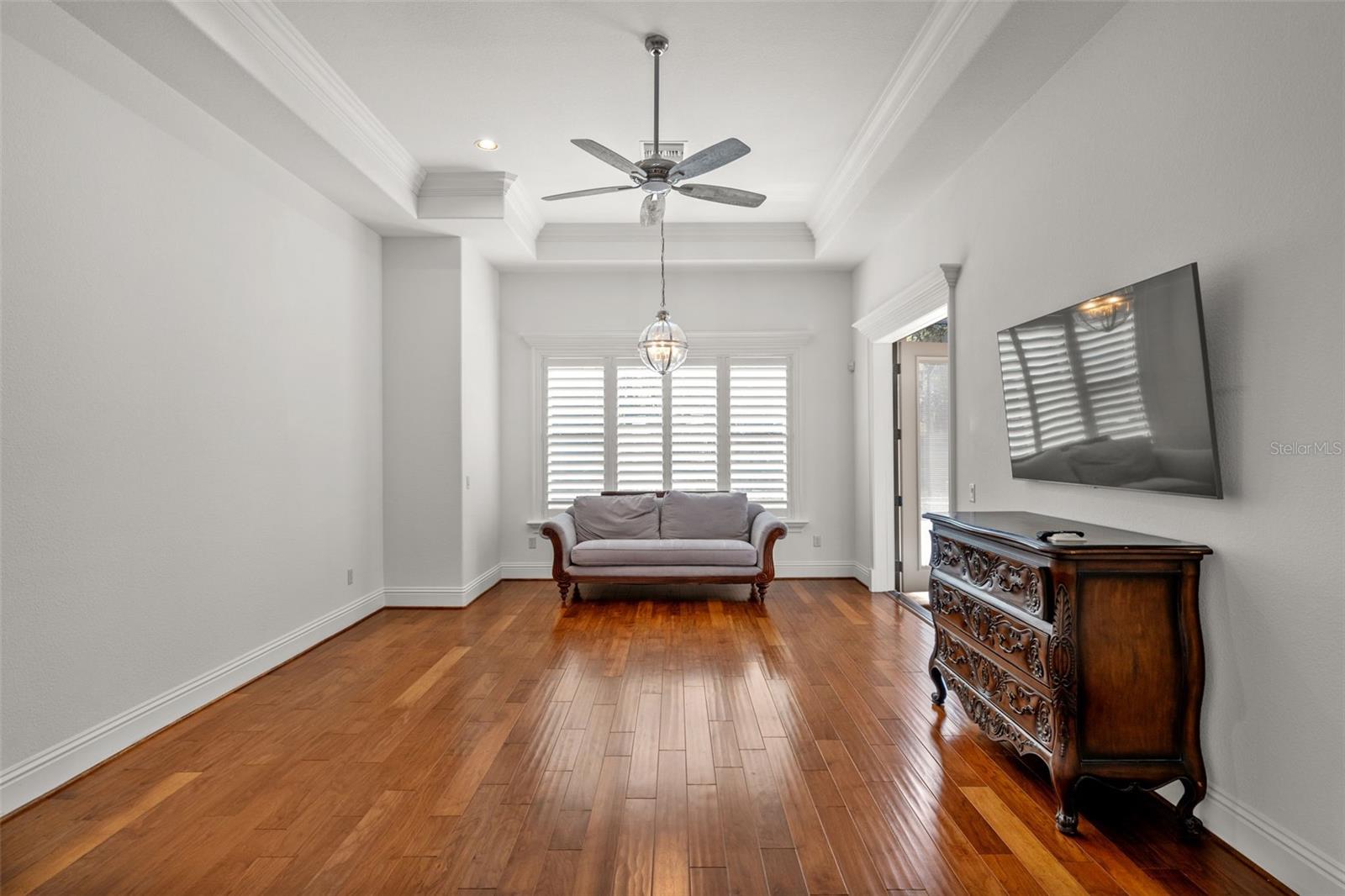 WATERSTONE - Residential