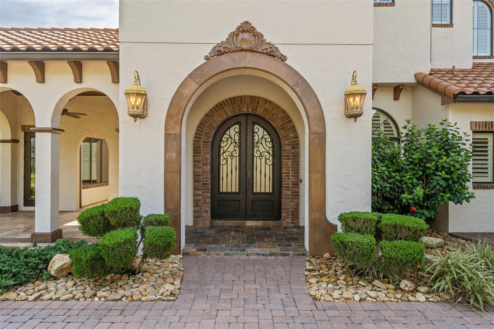 WATERSTONE - Residential