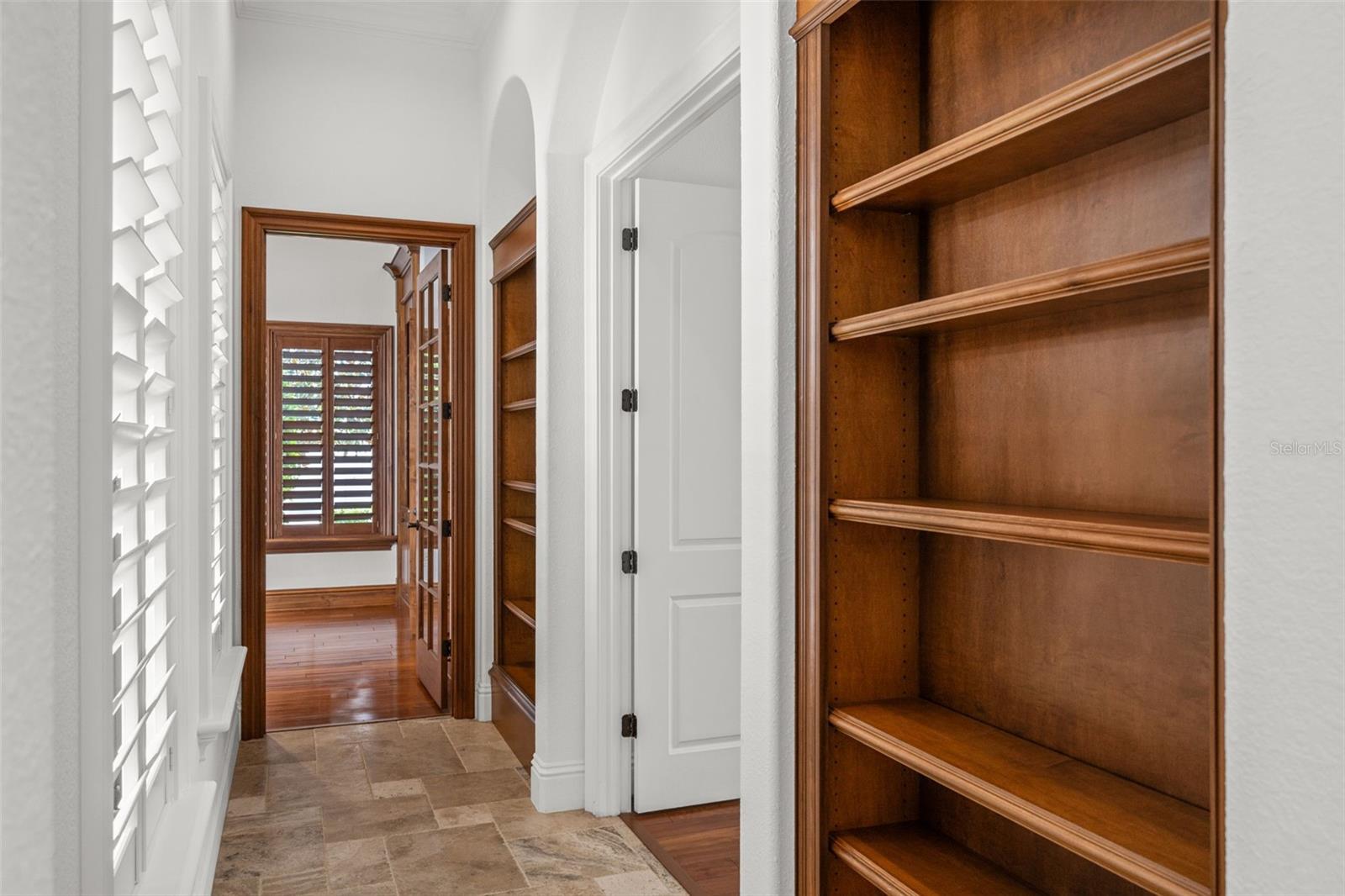 WATERSTONE - Residential