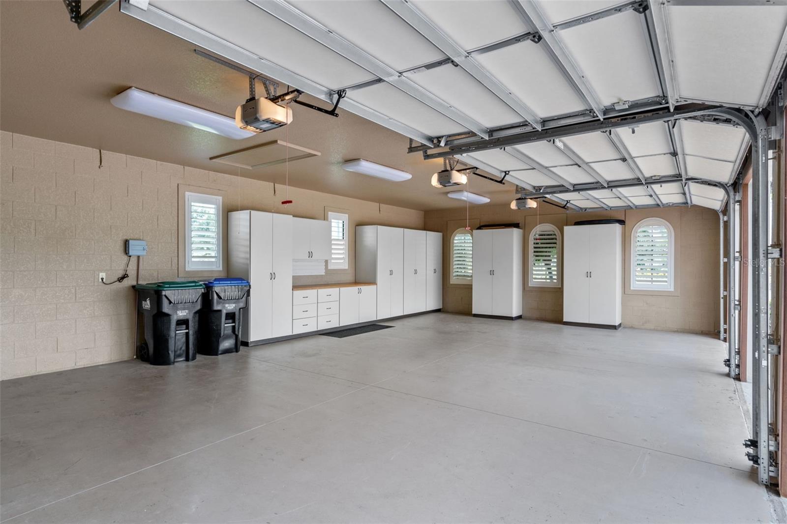 WATERSTONE - Residential