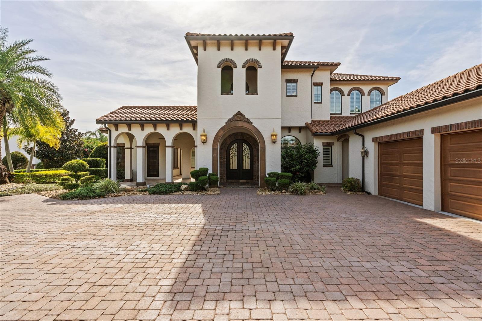 WATERSTONE - Residential