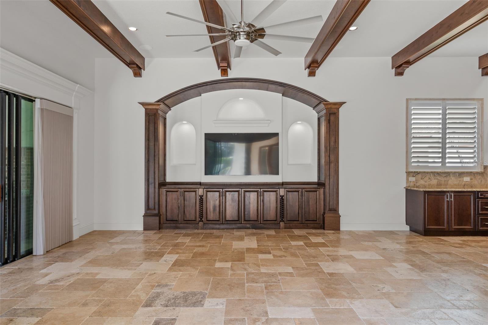 WATERSTONE - Residential