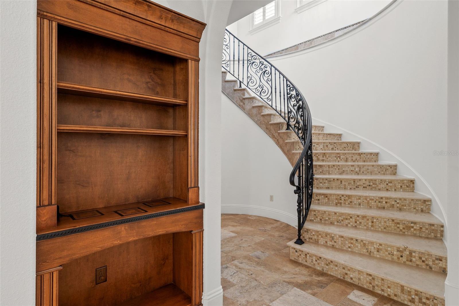 WATERSTONE - Residential