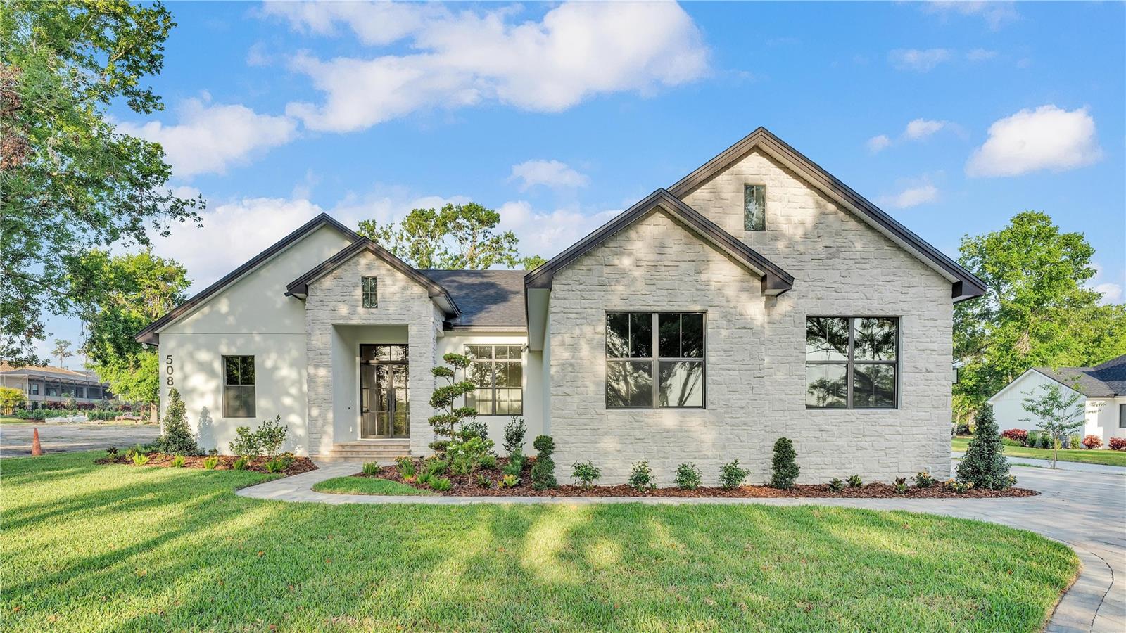 5087 CLIFFSIDE DRIVE