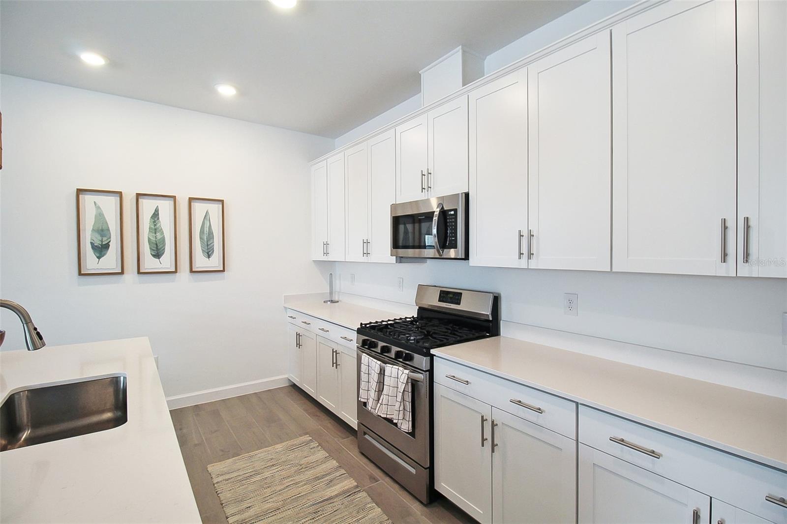 LORRAINE LAKES PH IIB-3 & IIC - Residential Lease