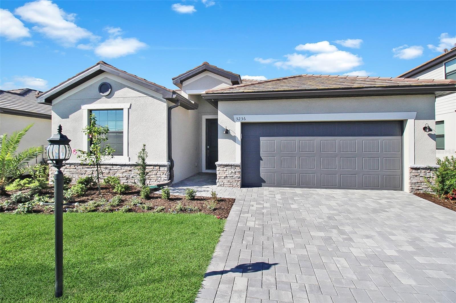 LORRAINE LAKES PH IIB-3 & IIC - Residential Lease