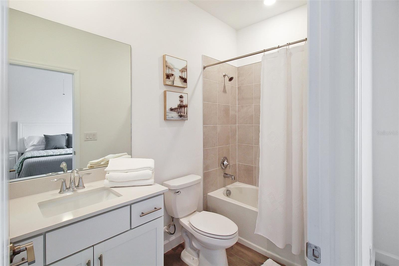 LORRAINE LAKES PH IIB-3 & IIC - Residential Lease