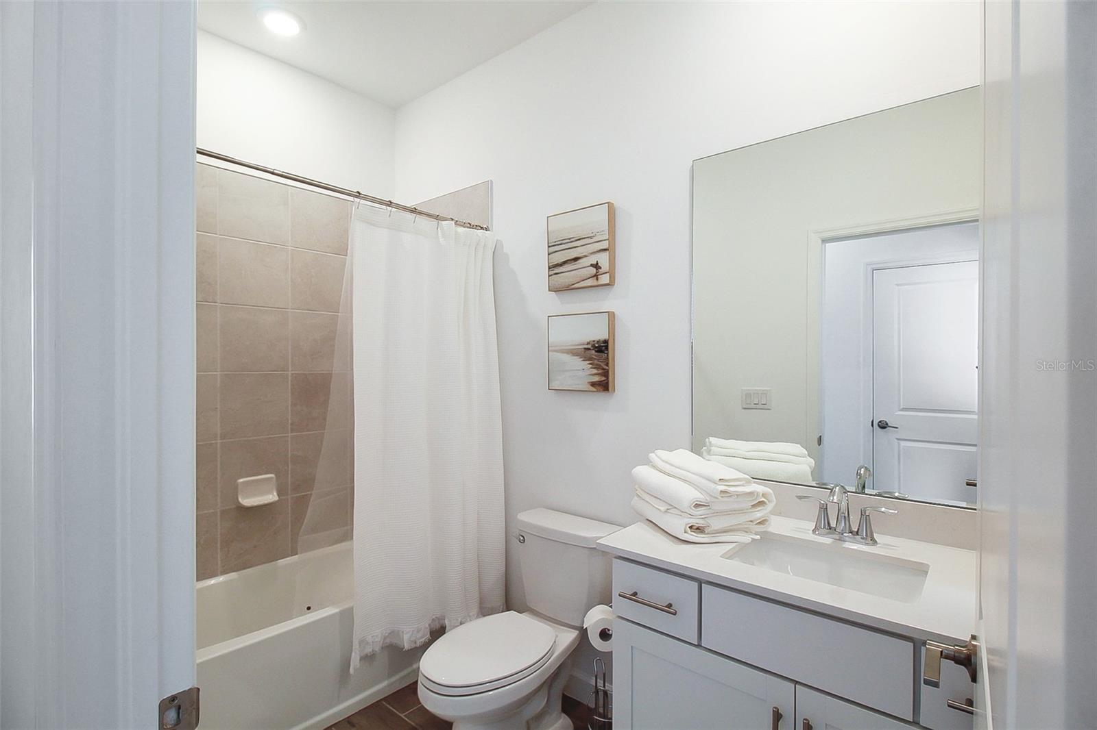 LORRAINE LAKES PH IIB-3 & IIC - Residential Lease