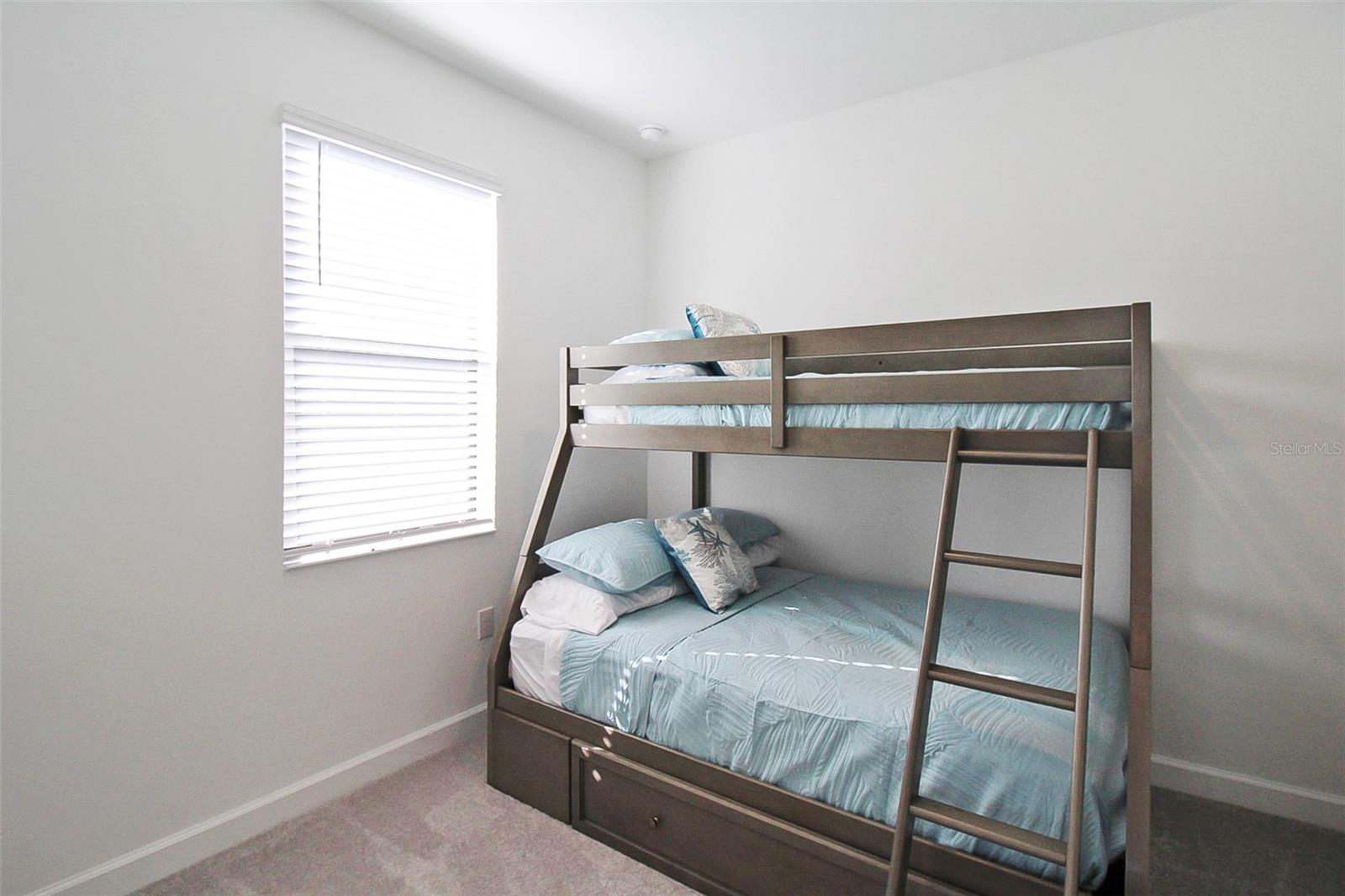 LORRAINE LAKES PH IIB-3 & IIC - Residential Lease