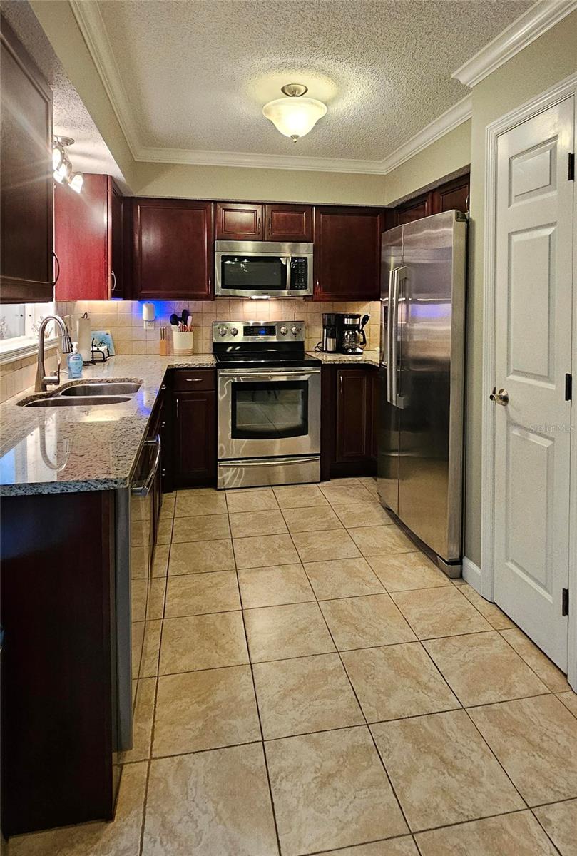 AUTUMN RUN-UNIT 3 - Residential