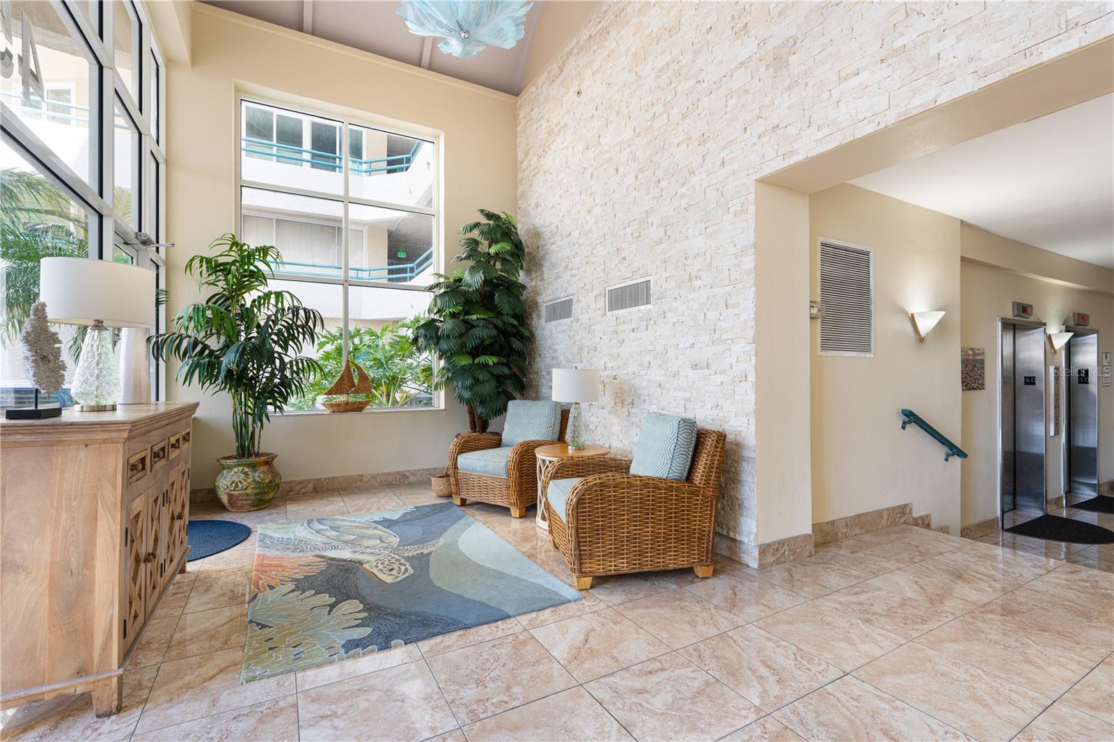 TOWERS AT PONCE INLET TOWER 01 CONDO - Residential