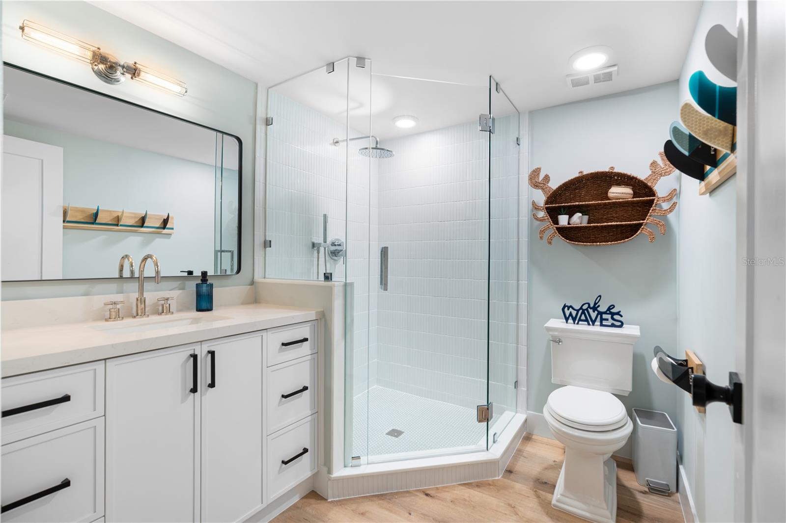 TOWERS AT PONCE INLET TOWER 01 CONDO - Residential