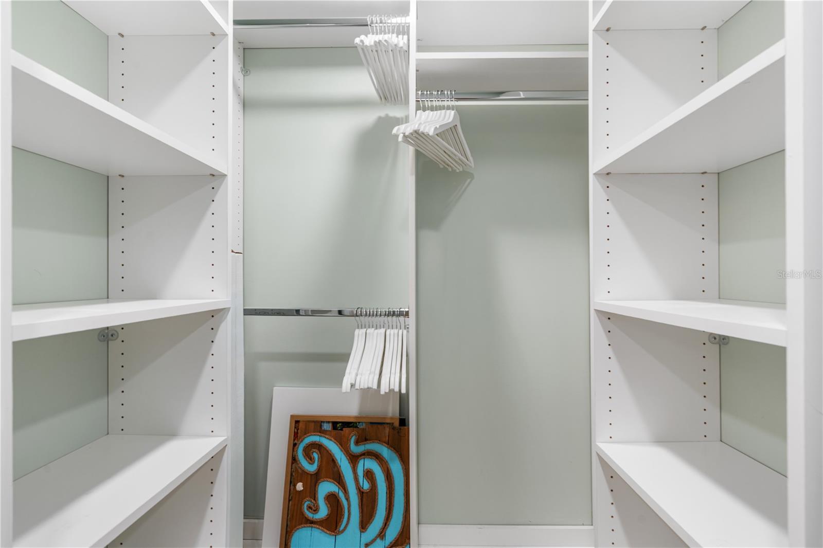 TOWERS AT PONCE INLET TOWER 01 CONDO - Residential